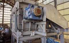 富士鋼業製破砕機のサムネイル