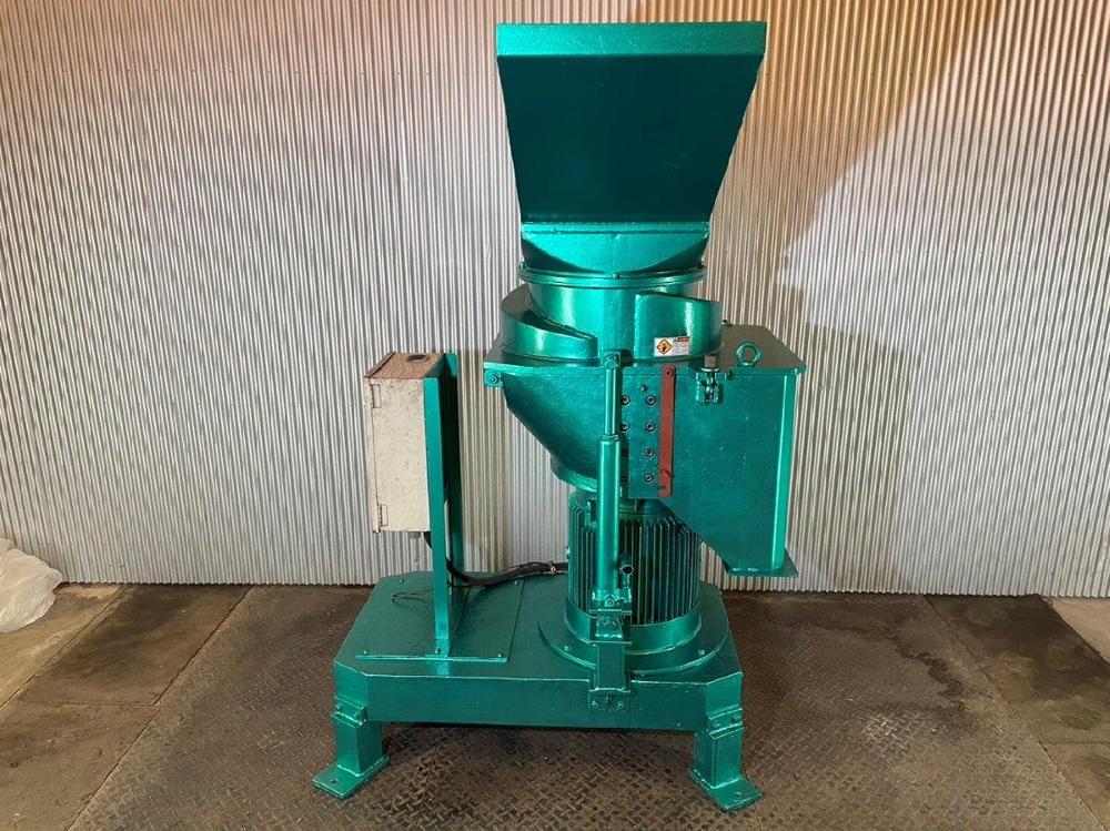 オリエント製粉砕機の詳細画像｜2枚目