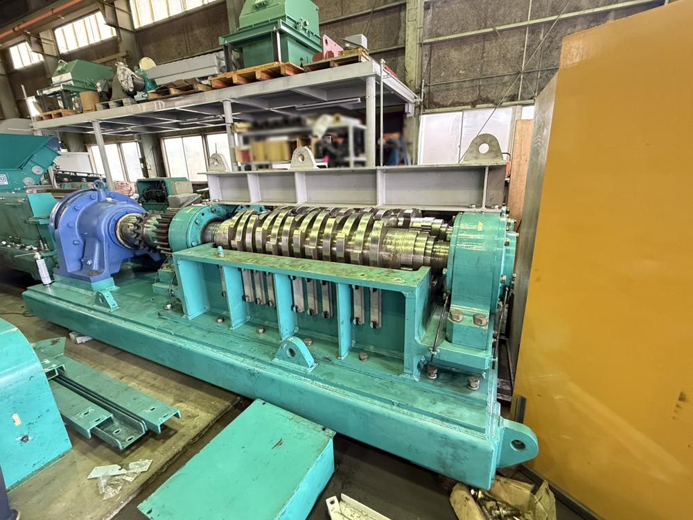 西邦機工製粉砕機のサムネイル