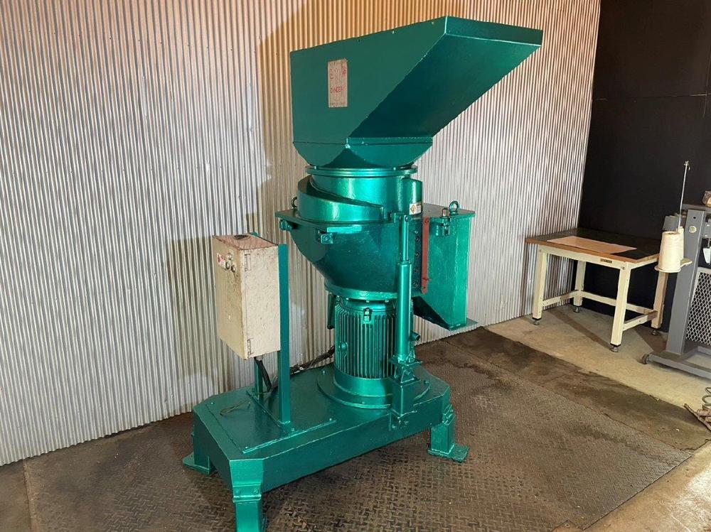 オリエント製粉砕機のサムネイル