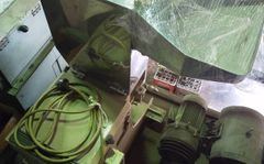 森田精機製粉砕機のサムネイル