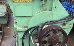 御池鐵工所製粉砕機のサムネイル