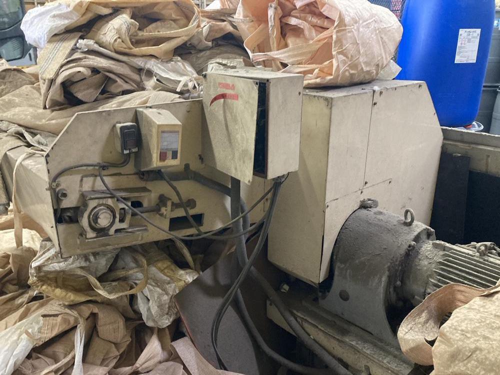 国内製粉砕機の詳細画像｜2枚目