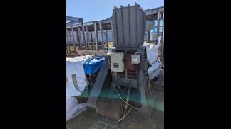 ツカダ工業所粉砕機の詳細画像|2枚目