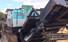 中山鉄工所製破砕機のサムネイル