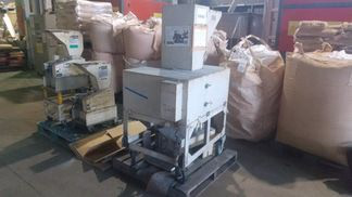 国内製粉砕機の詳細画像|1枚目