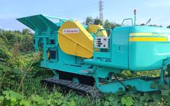 中山鉄工所製破砕機のサムネイル