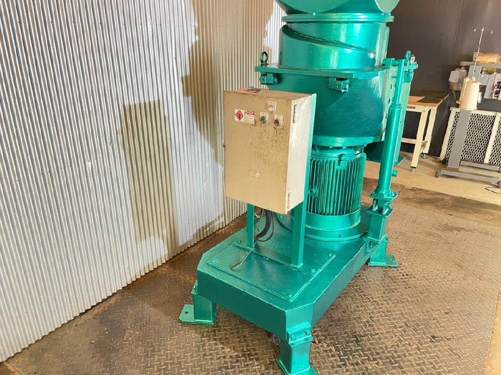 オリエント製粉砕機の詳細画像｜4枚目