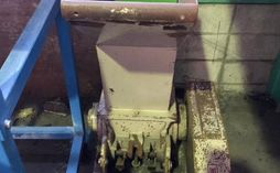 ホーライ製粉砕機のサムネイル