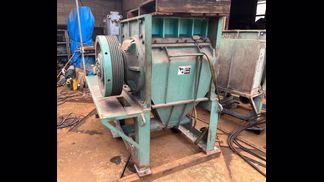 ホーライ製粉砕機の注目画像