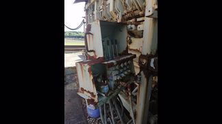 極東開発工業製破砕機の詳細画像|4枚目