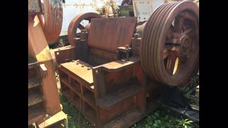 山科精器製破砕機の詳細画像|2枚目